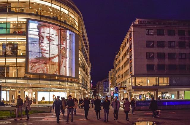 Jak začít podnikat ve​ floristice: Naučte se⁤ o ​trhu s květinami