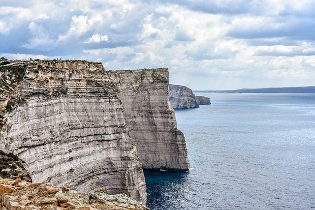 Malta a její byznys možnosti: Jak začít podnikat na Maltě